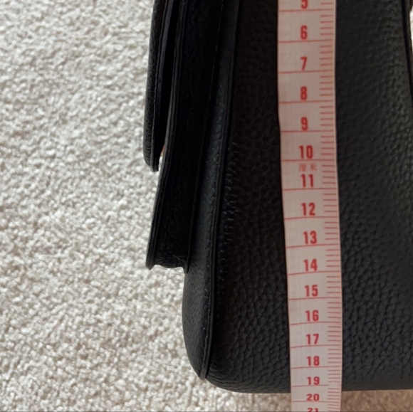 Kate Spade Black crossbody purse - Picture 13 of 14
